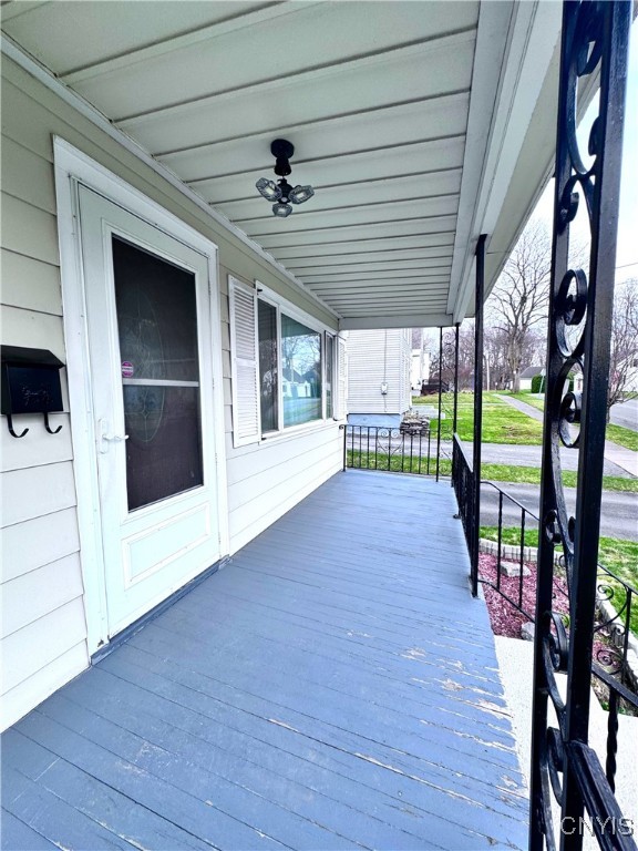 25 Porter Street, New Hartford, New York image 5