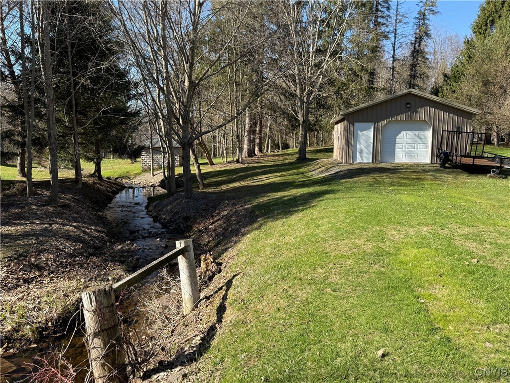 114 W Myers Road, Minetto, New York image 3