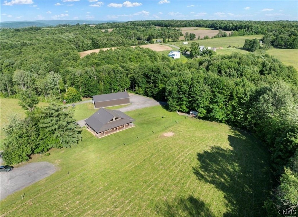 6561 Quaker Hill Road