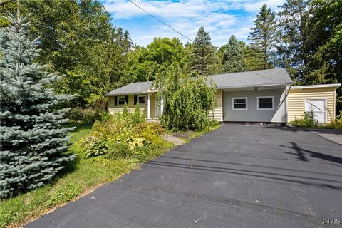 8583 Green Lakes Road, Manlius, NY 13066 - #: S1656878