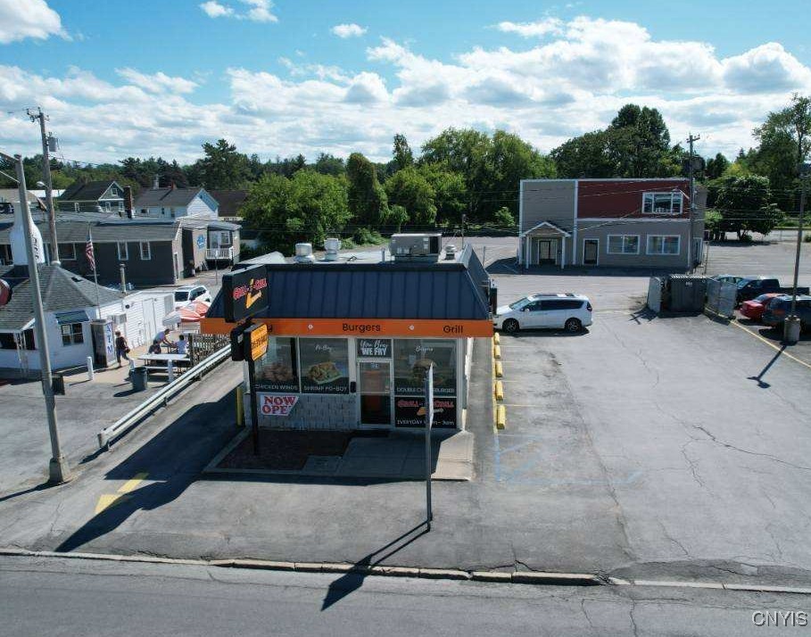 827-821 Oriskany Boulevard