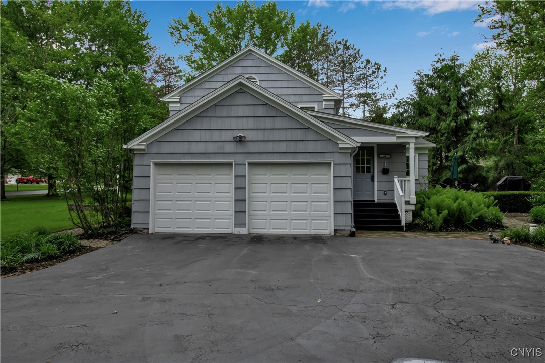 11 S Meadow Dr Dr, Orchard Park, New York image 41