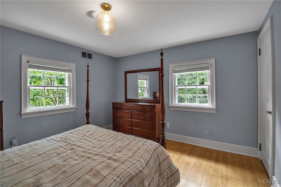 11 S Meadow Dr Dr, Orchard Park, New York image 34