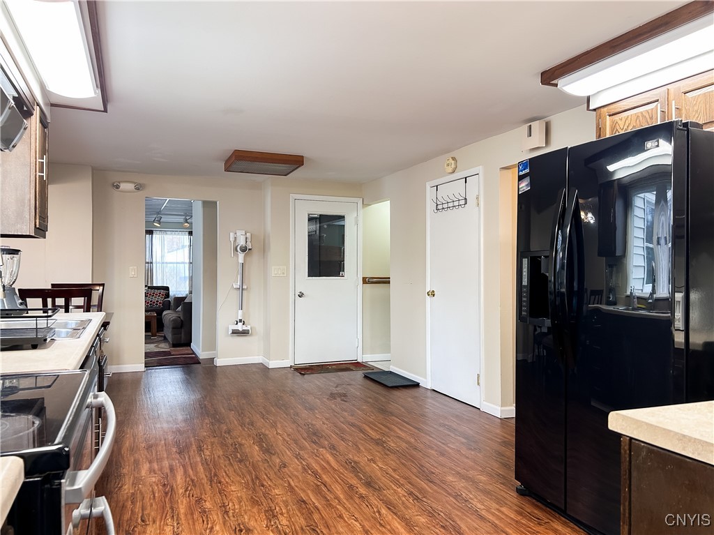 300 Single Drive, Clay, New York image 13