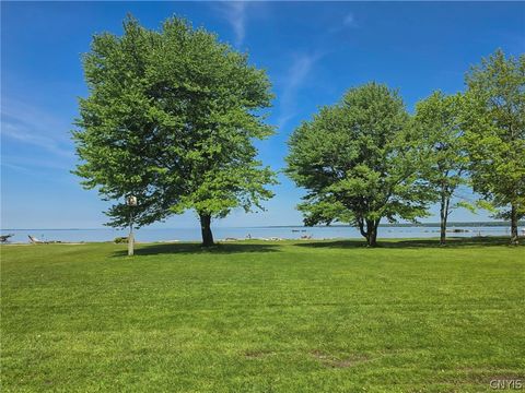 Tiny photo for 11 Forest Avenue, Verona, NY 13478 (MLS # S1683717)