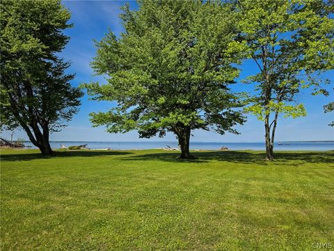 Tiny photo for 11 Forest Avenue, Verona, NY 13478 (MLS # S1683717)