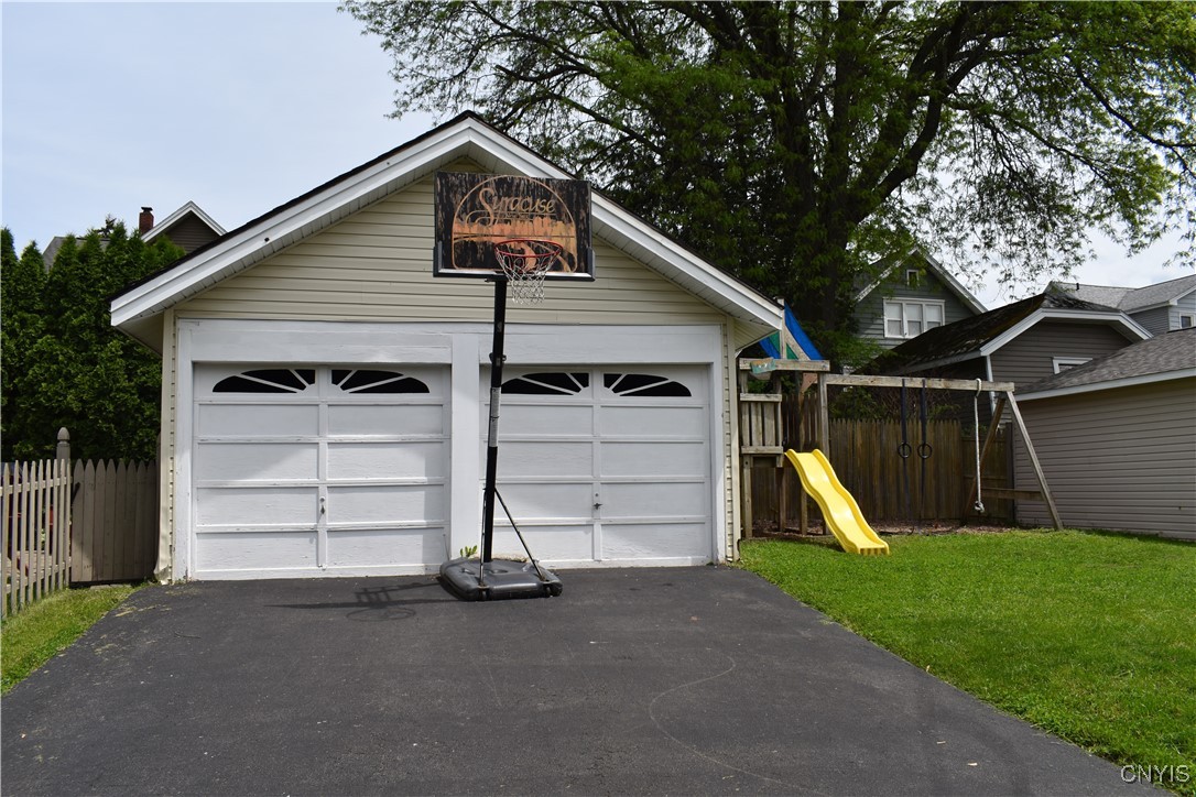 227 Mosley Drive, Syracuse, New York image 25