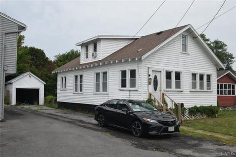 Photo of 337 Roxford Road N, Salina, NY 13208 (MLS # S1708576)