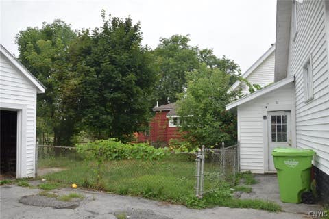 Tiny photo for 337 Roxford Road N, Salina, NY 13208 (MLS # S1708576)