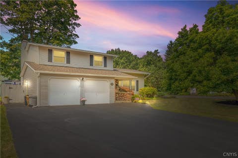 Photo of 7601 Audrey Drive, Clay, NY 13212 (MLS # S1702035)