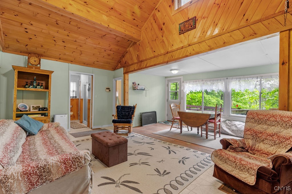 633 Eno Road, Elbridge, New York image 15