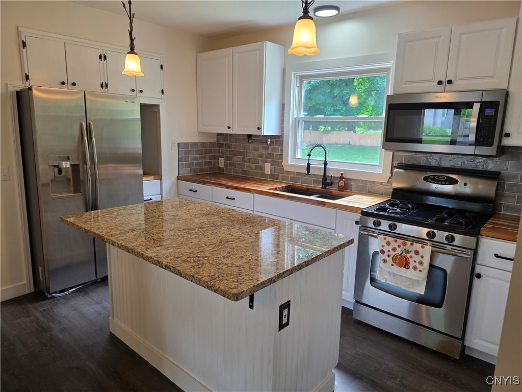 523 Cleveland Boulevard, Manlius, New York image 3