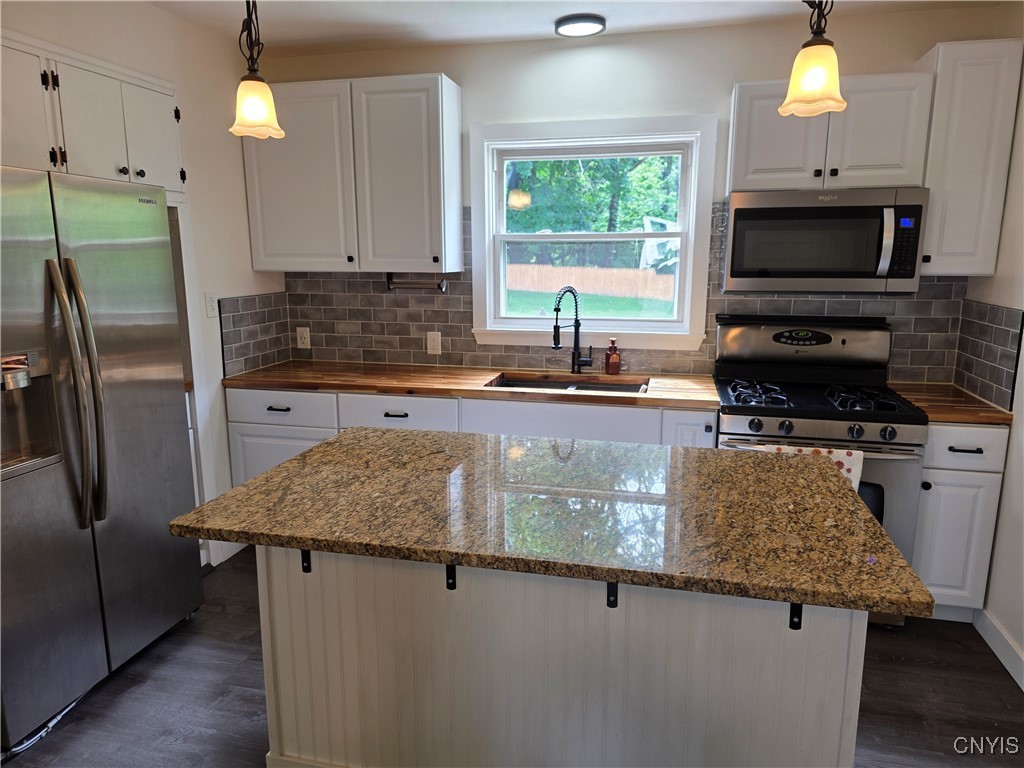 523 Cleveland Boulevard, Manlius, New York image 4