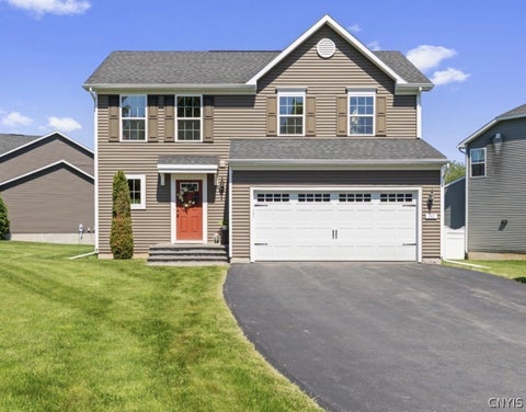 Photo of 101 Weeping Willow WAY, Camillus, NY 13031 (MLS # S1692991)