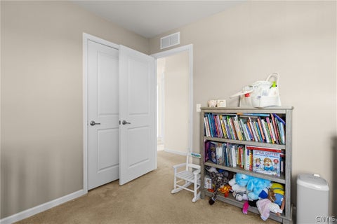 Tiny photo for 101 Weeping Willow WAY, Camillus, NY 13031 (MLS # S1692991)