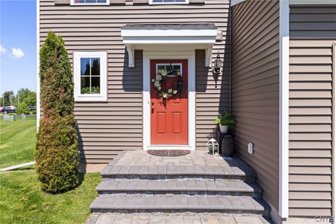 Tiny photo for 101 Weeping Willow WAY, Camillus, NY 13031 (MLS # S1692991)