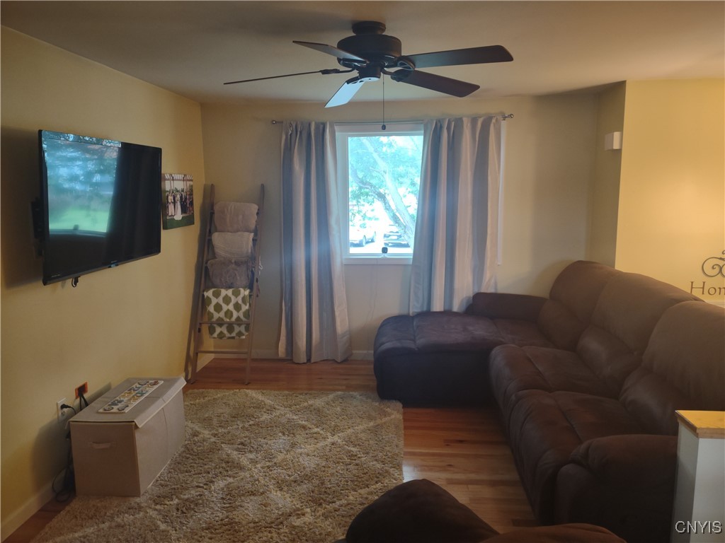 6065 Deersprings Road, Cicero, New York image 7