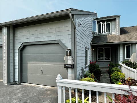 Photo for 101 Midlake Circle