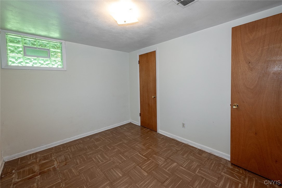 219 Longmeadow Drive, Syracuse, New York image 29