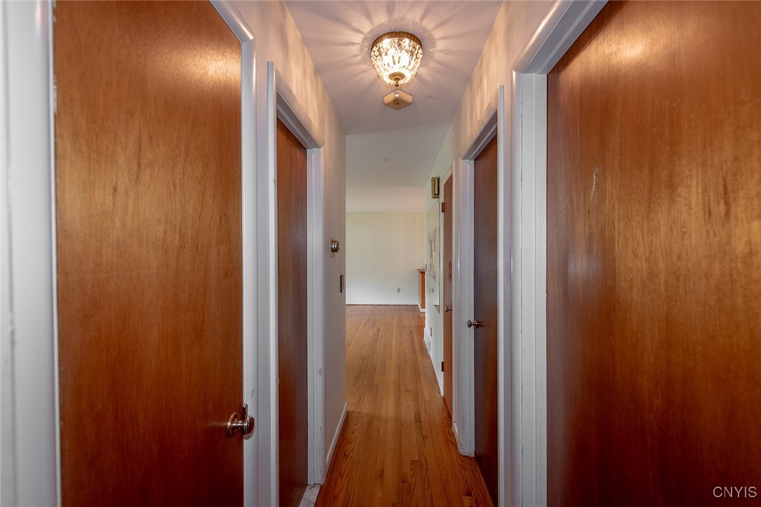 219 Longmeadow Drive, Syracuse, New York image 16