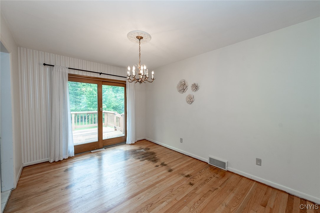 219 Longmeadow Drive, Syracuse, New York image 9