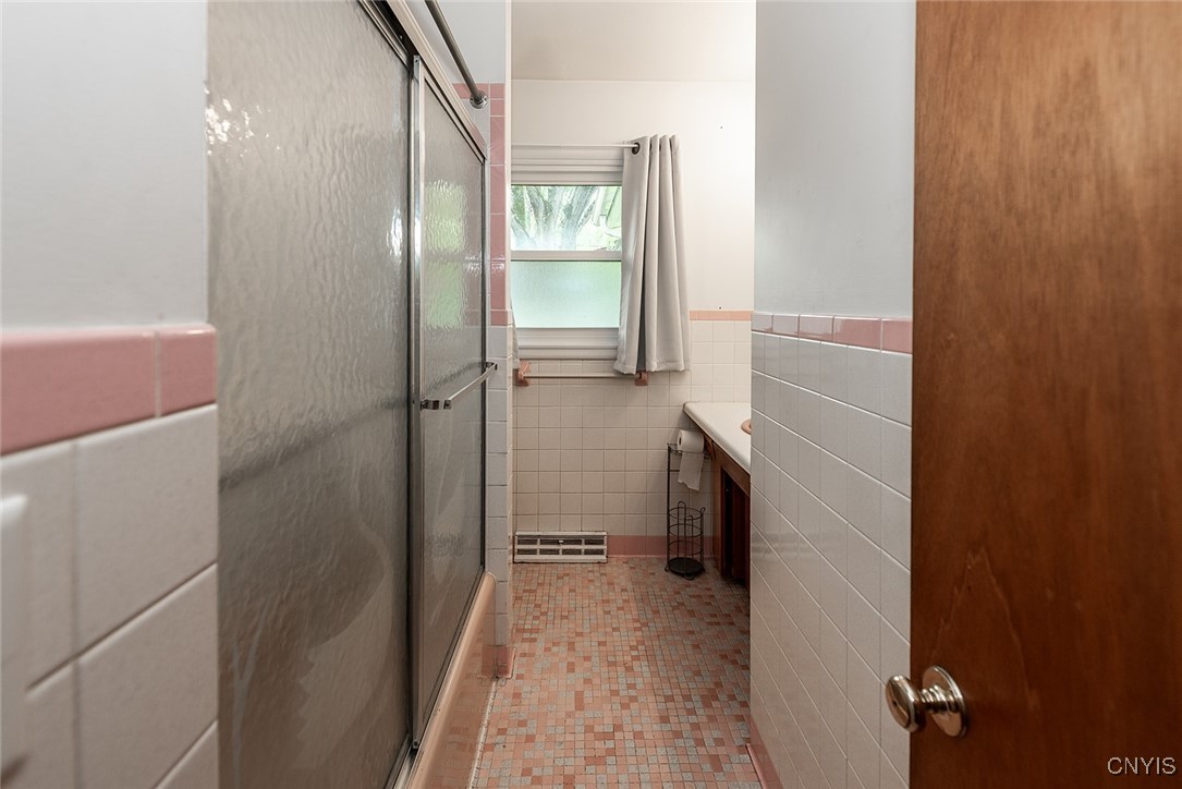 219 Longmeadow Drive, Syracuse, New York image 26