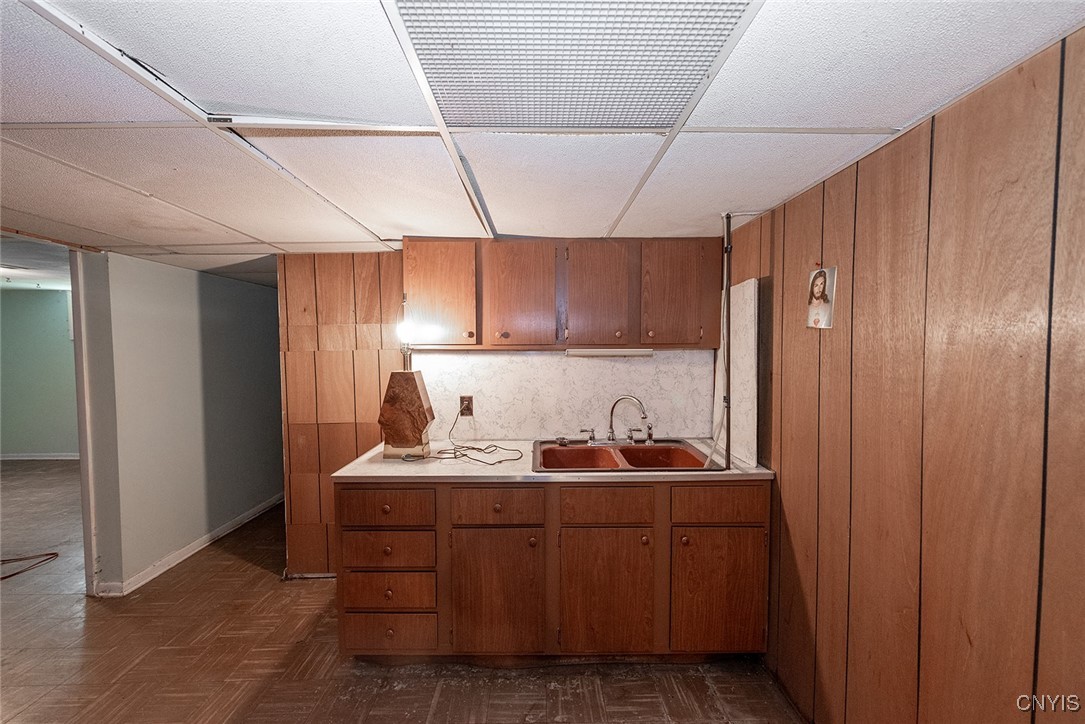 219 Longmeadow Drive, Syracuse, New York image 34