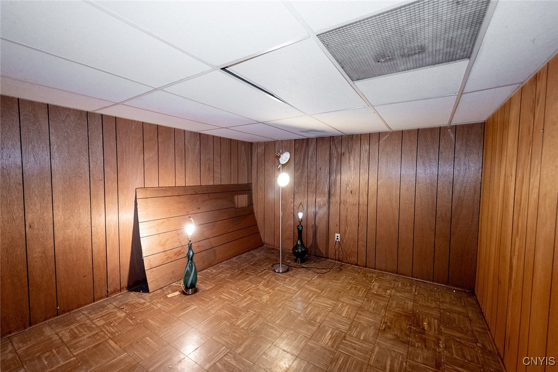 219 Longmeadow Drive, Syracuse, New York image 31