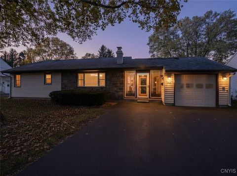 524 Lynnburt Street Oneida NY 13421