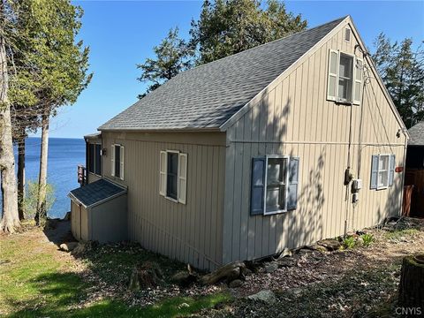 Photo of 14725 Lower Hovey Tract Road, Henderson, NY 13650 (MLS # S1670133)