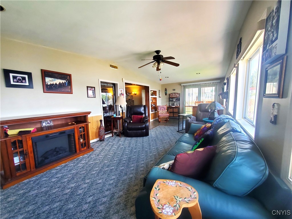 9126 Beach Road, Cicero, New York image 23