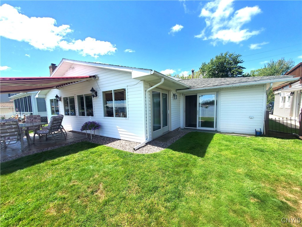 9126 Beach Road, Cicero, New York image 6
