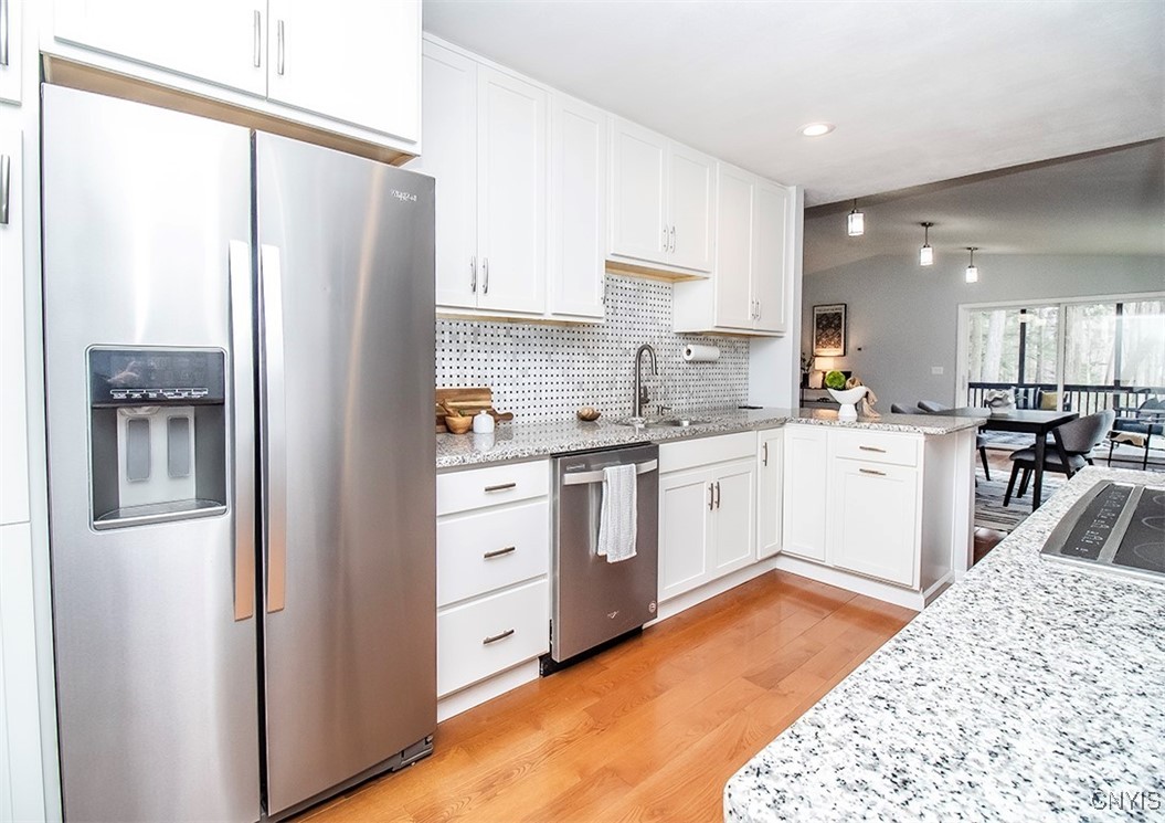 7442 Silverwood Drive, Manlius, New York image 14