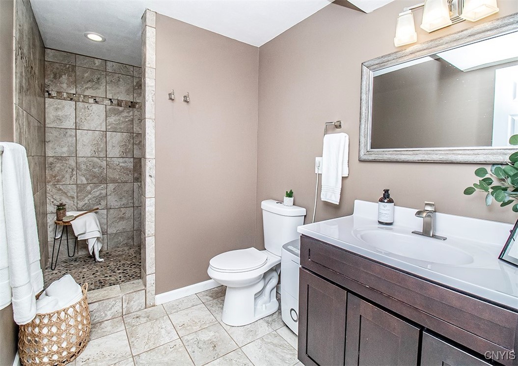7442 Silverwood Drive, Manlius, New York image 31