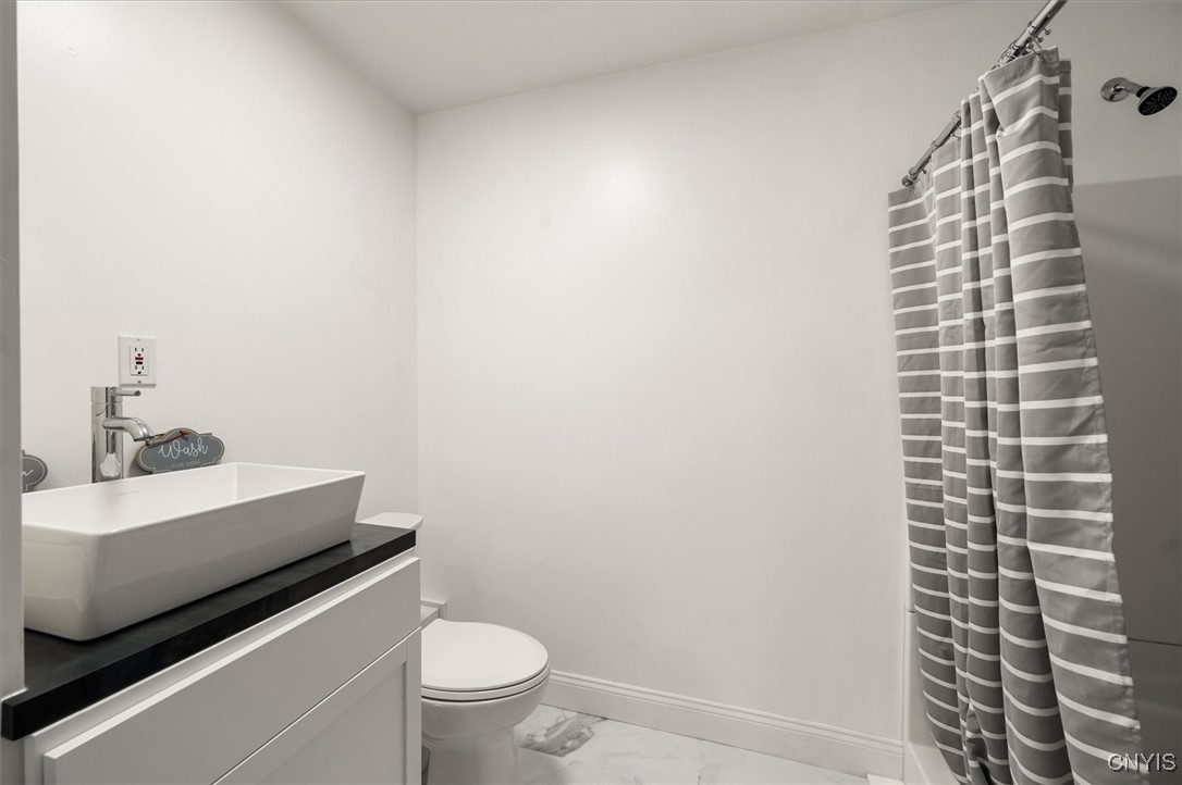 7229 Madison Street, Sangerfield, New York image 16