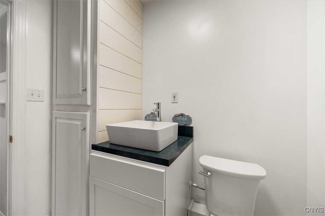 7229 Madison Street, Sangerfield, New York image 17