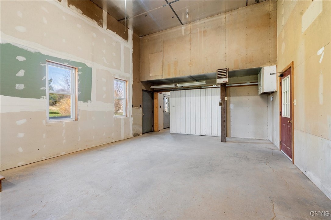 7229 Madison Street, Sangerfield, New York image 25