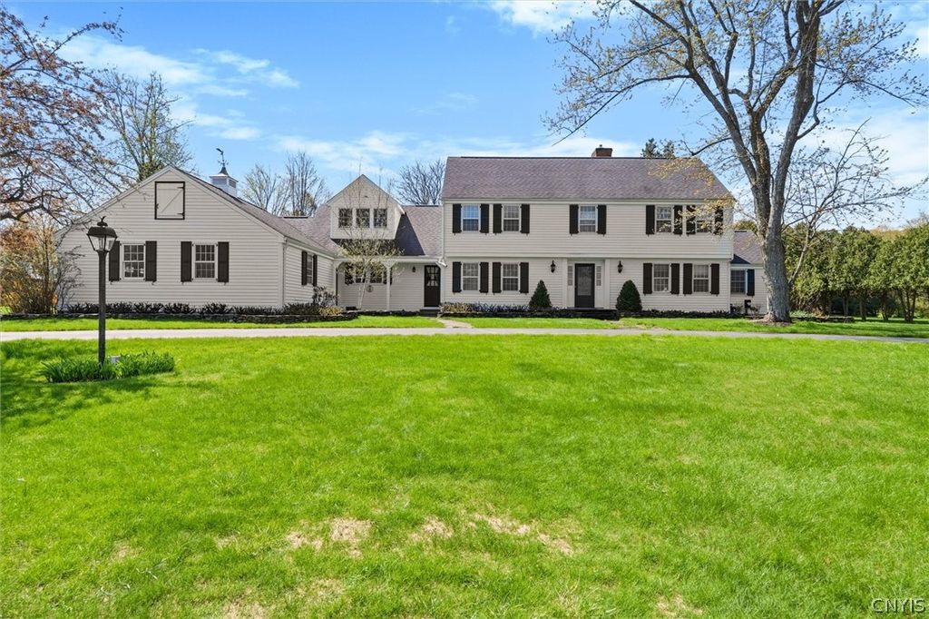 Photo of 7026 Highfield Road, DeWitt, NY 13066 (MLS # S1676384)