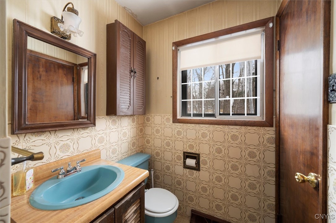 416 Deland Drive, Utica, New York image 29