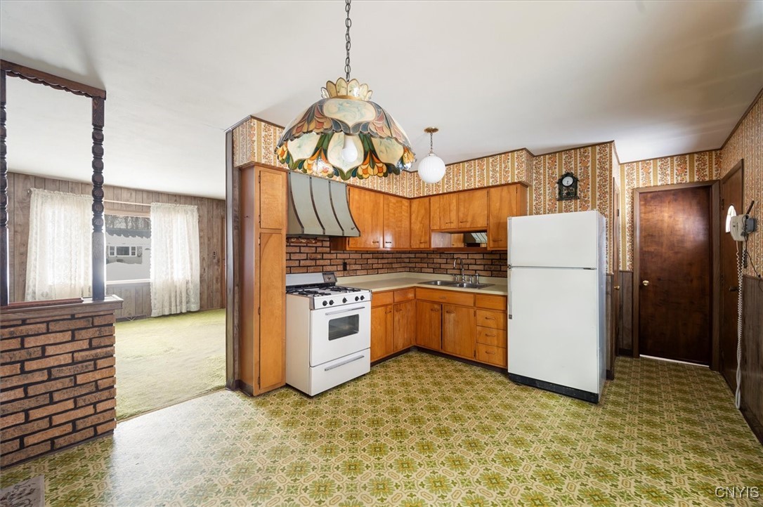 416 Deland Drive, Utica, New York image 15