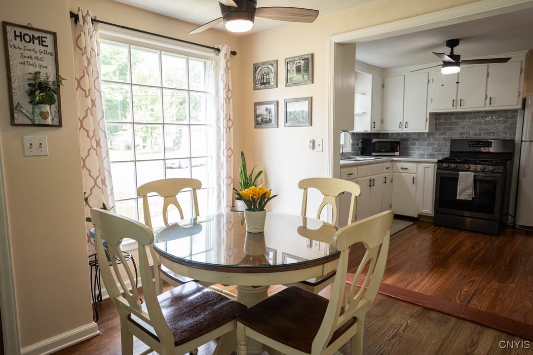 303 Forest Drive, Cicero, New York image 9