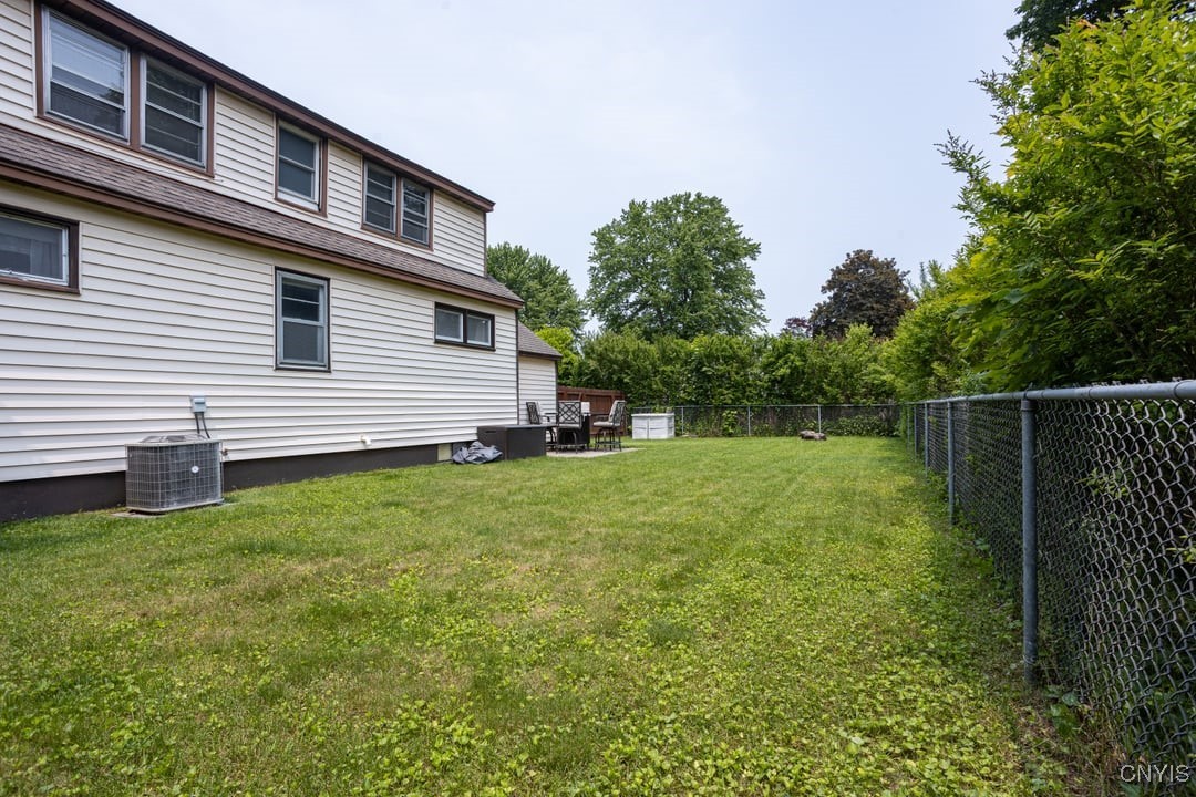 303 Forest Drive, Cicero, New York image 31