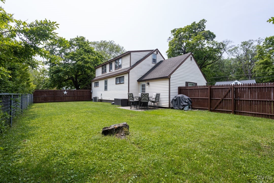 303 Forest Drive, Cicero, New York image 30