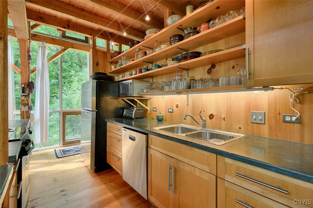 43555 School House Road, Clayton, New York image 12