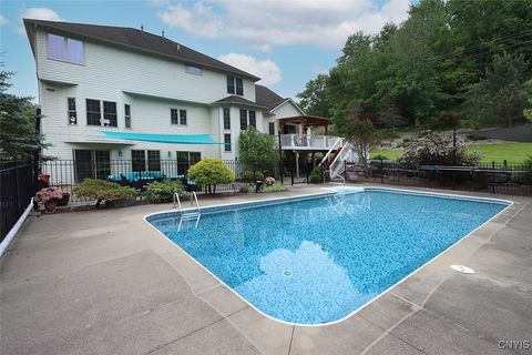 Tiny photo for 7987 Blarney Stone Way, Manlius, NY 13104 (MLS # S1654195)