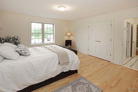 Tiny photo for 7987 Blarney Stone Way, Manlius, NY 13104 (MLS # S1654195)