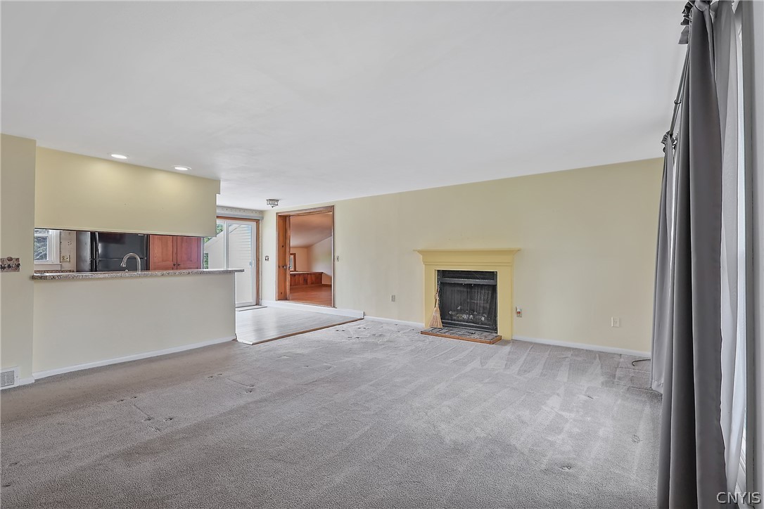 3194 Howlett Hill Road