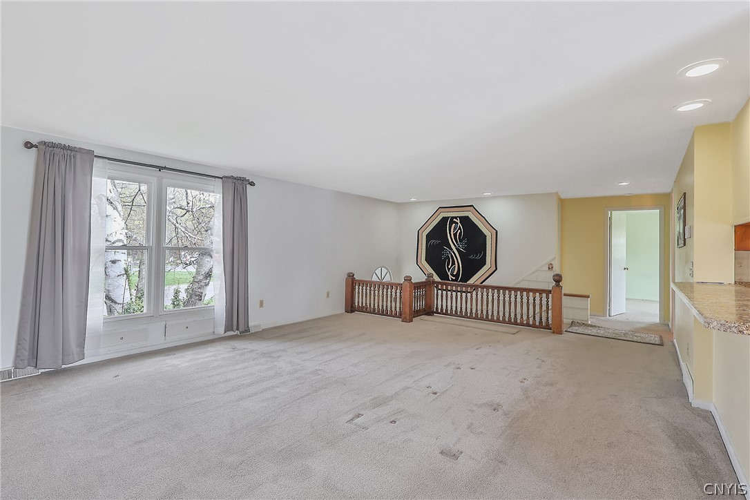 3194 Howlett Hill Road