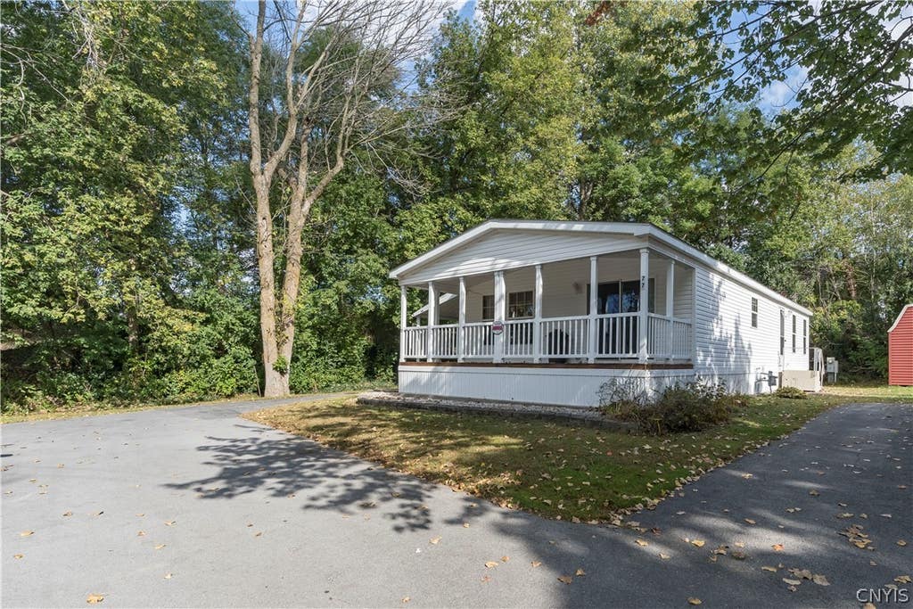 Photo of 933 Leray #77 Street, Watertown City, NY 13601 (MLS # S1702508)