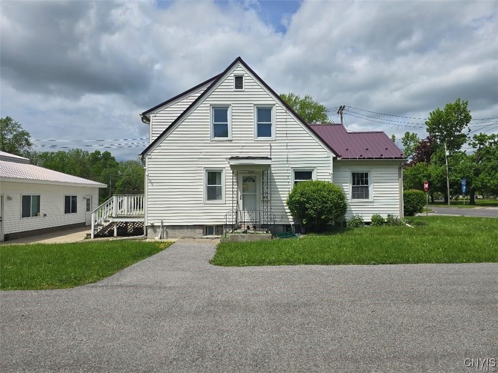 343 N Peterboro Street